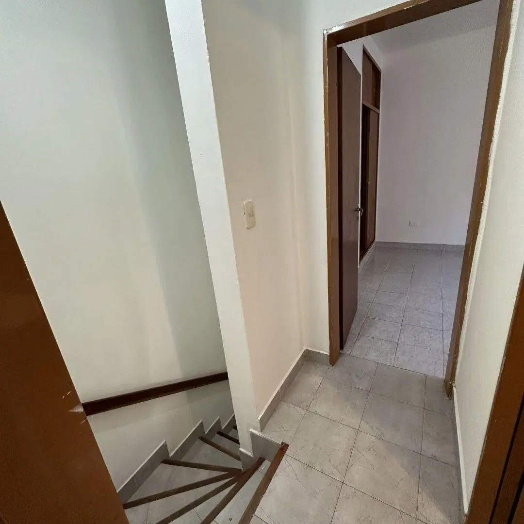 Excelente Departamento en Alquiler en PH 3 Ambientes con Aire acondicionado y Patio 5