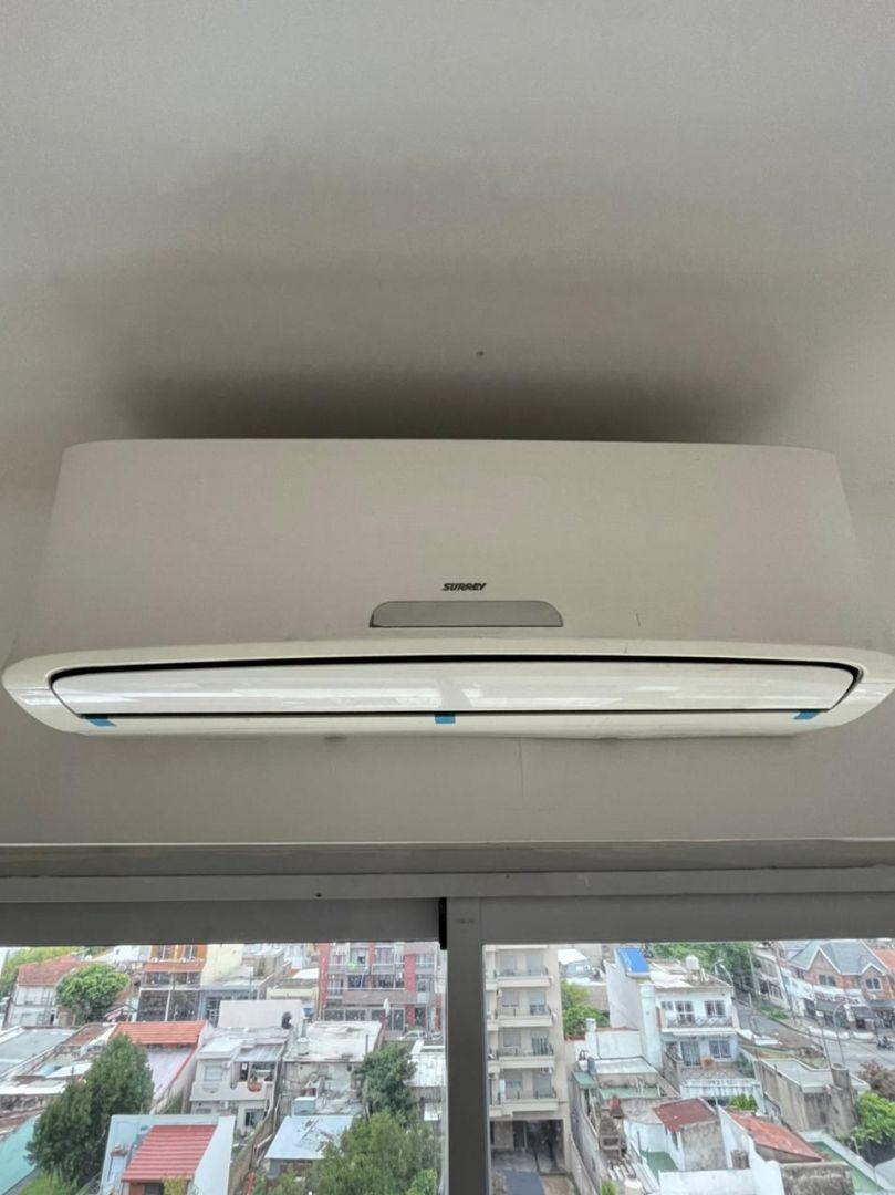 Foto de Departamento dos ambientes en Alquiler con Cochera Centrico Amplio, imagen 2