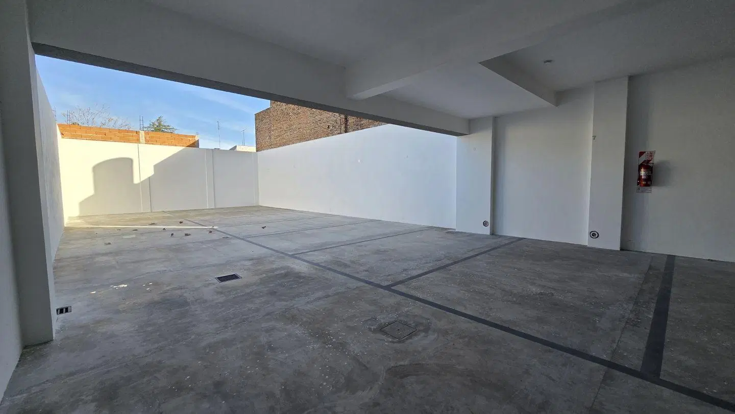 VENTA DEPARTAMENTO 2 AMBIENTES CON COCHERA ENTREGA INMEDIATA 4