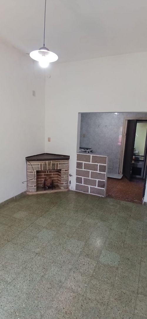 Foto de PH 3 ambientes con patio y SIN EXPENSAS!, imagen 1