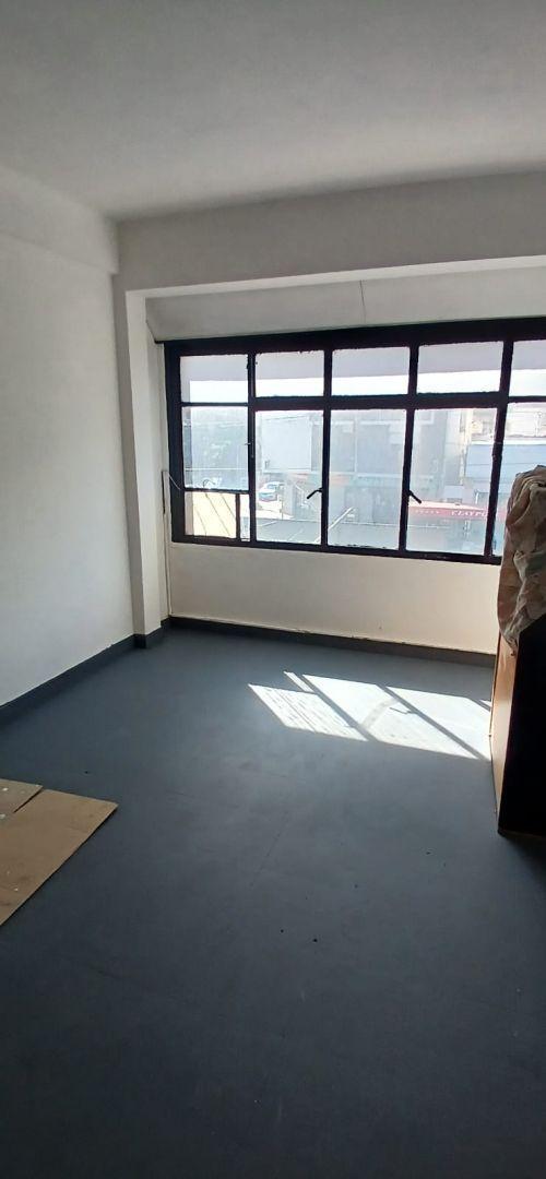Foto de Alquiler de Oficina en pleno centro de Lanús Oeste!, imagen 3