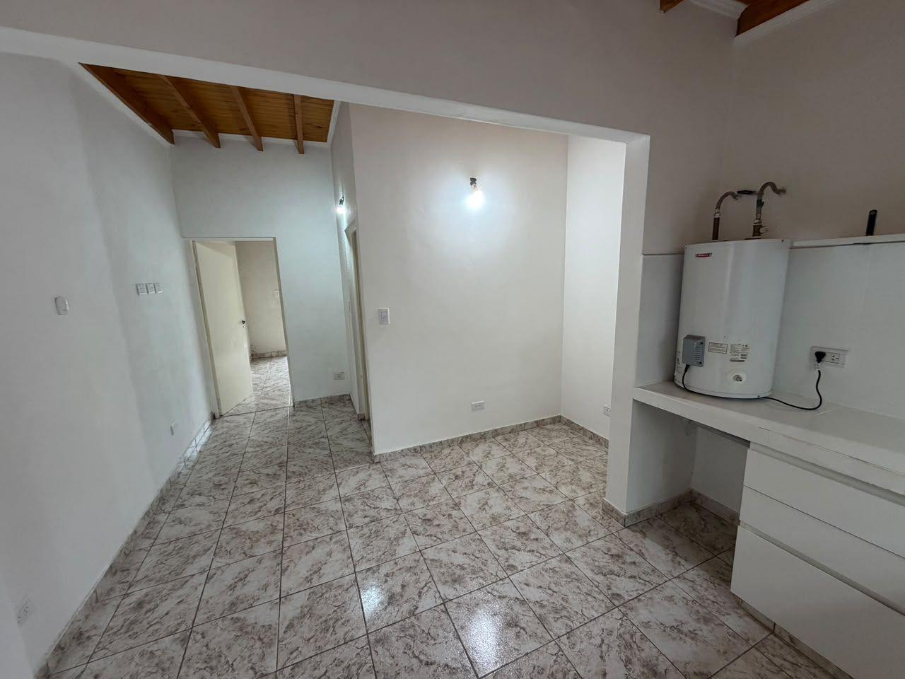 Foto de Departamento Alquiler en ph primer piso por escalera dos ambientes 40m2, imagen 1