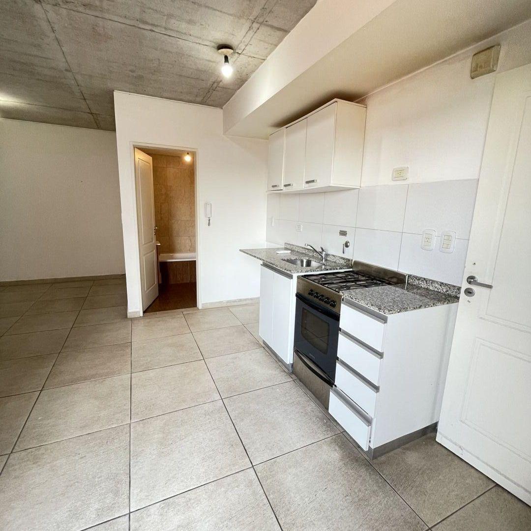 Foto de Departamento Monoambiente con cochera Lanus Este Alquiler, imagen 5