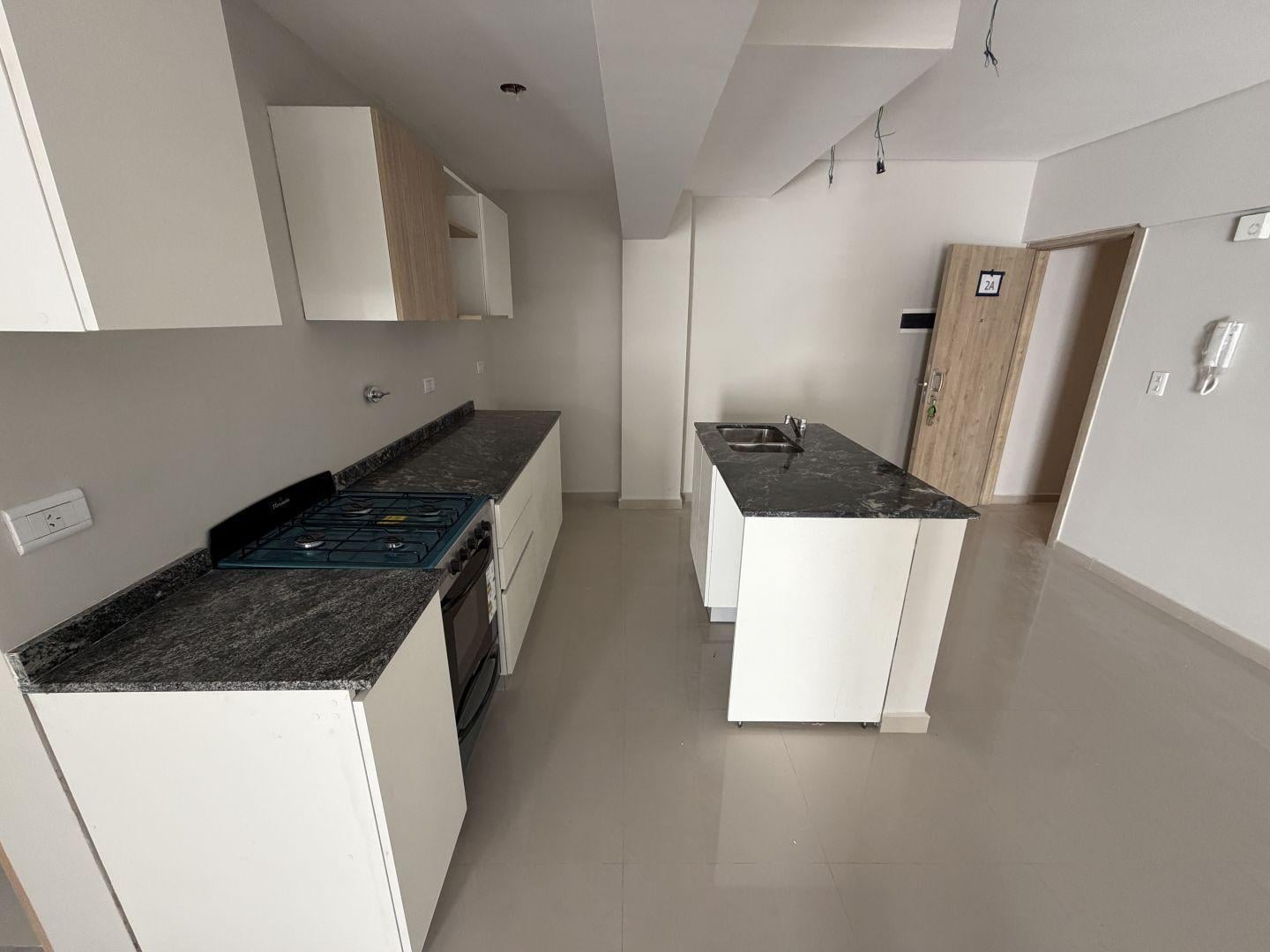 Foto de Dpto 4 ambientes a estrenar y con amenities en Lanus!, imagen 4