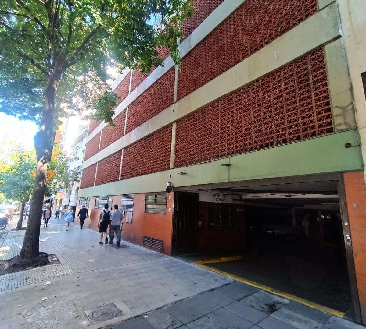 Cochera a la venta en Almagro