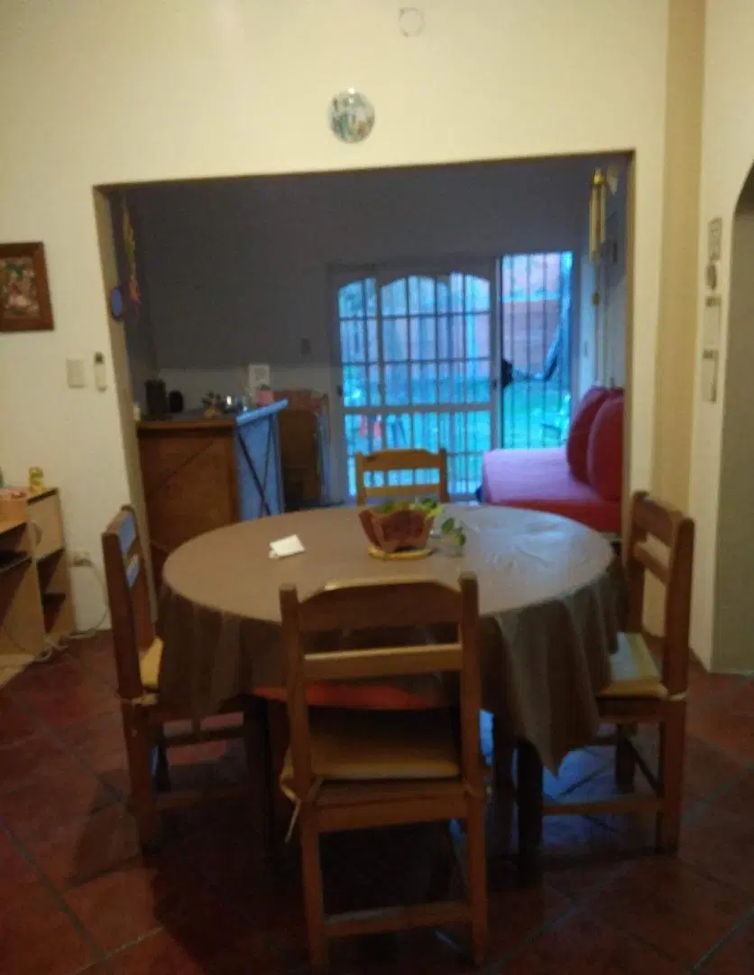 Casa c/ depart. entrada independiente- Temperley venta 8