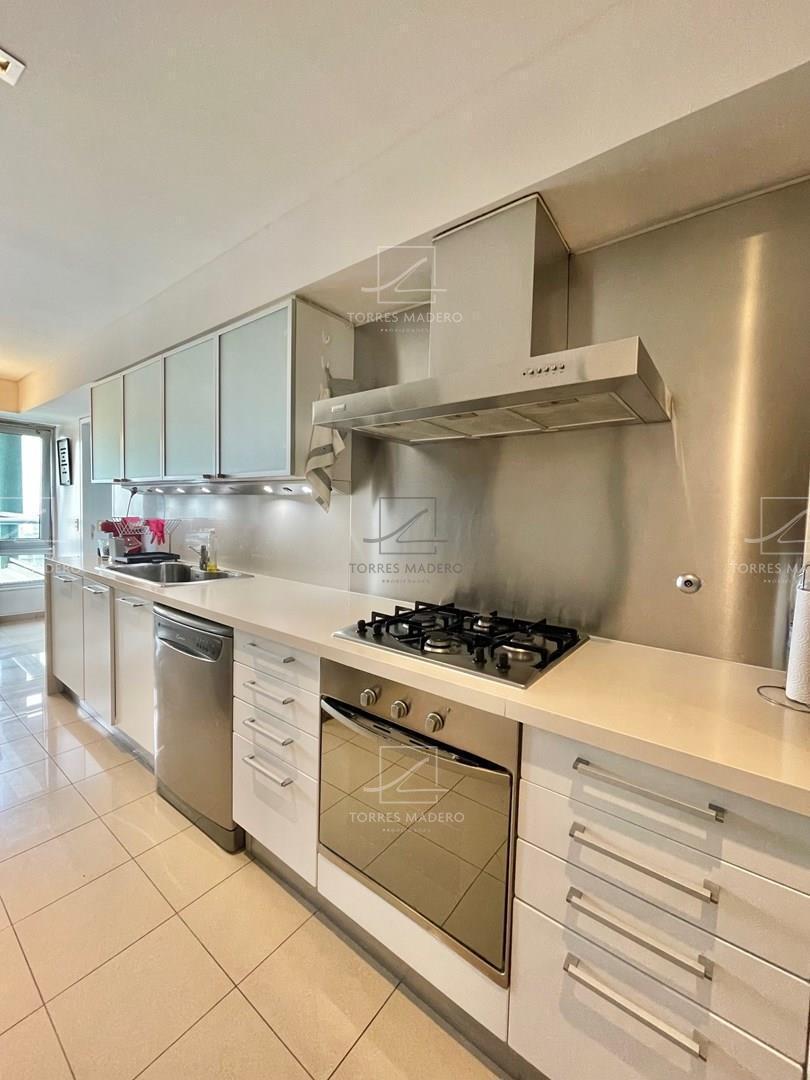 Depto en Venta con Renta en Le Parc Puerto Madero - Impecable, 2 Suites, Piso Alto! 2