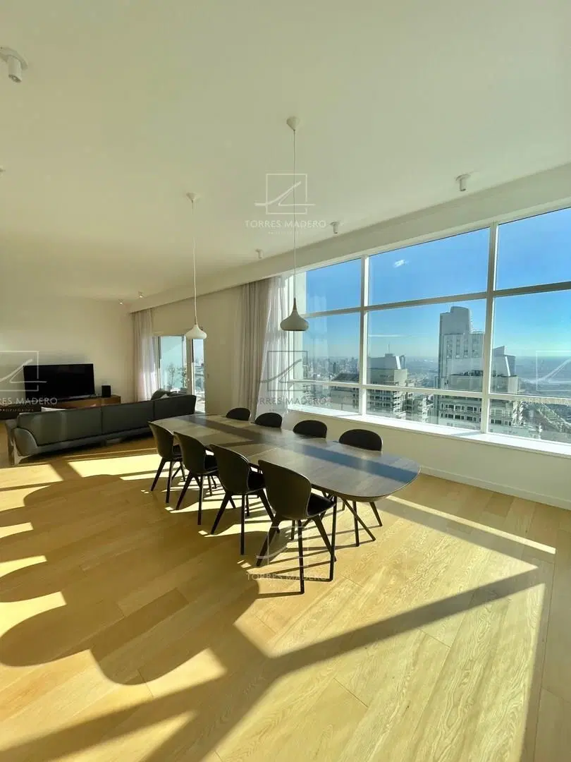 TORRE ALVEAR - EXCLUSIVO PISO EN VENTA DE 3 DORMITORIOS CON 2 COCHERAS 2