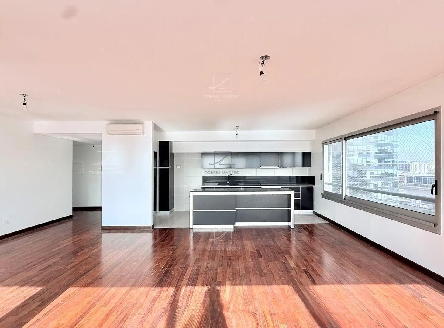 OPORTUNIDAD EN ZENCITY PUERTO MADERO ! 2 Dormitorios con cochera y baulera. 3