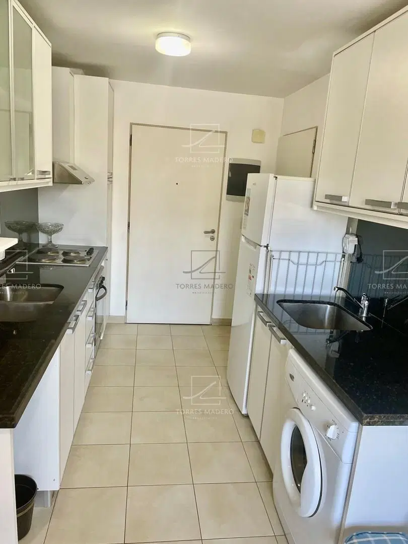 Departamento 1 dormitorio con 2 baños en ALQUILER ! 4