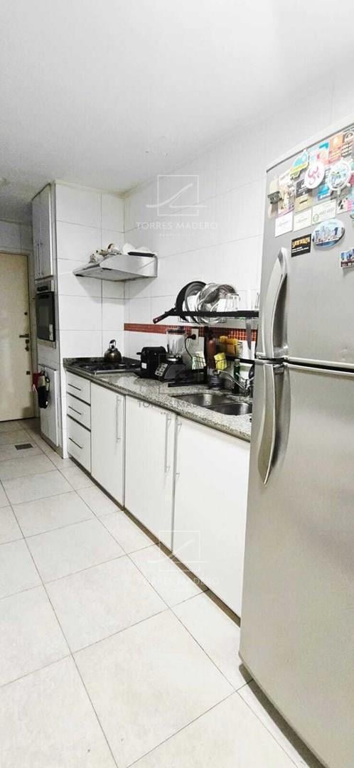 Foto de 3 AMBIENTES EN VENTA CON COCHERA FIJA en Recoleta, imagen 2