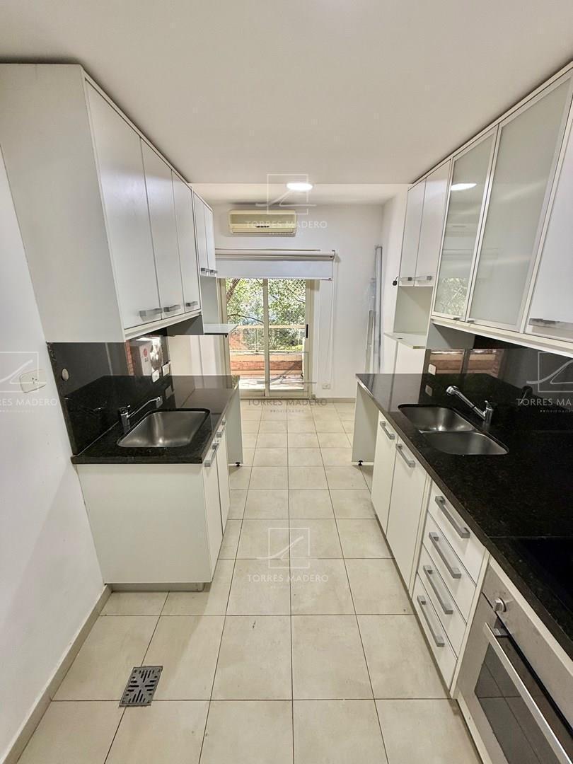 Foto de VENTA CON RENTA - EXCELENTE DEPTO SOBRE JUANA MANSO CON COCHERA !, imagen 2