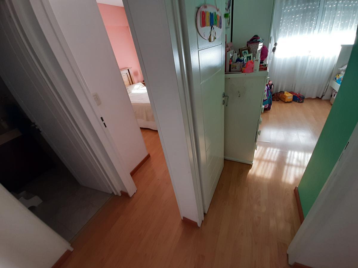 Excelente Departamento 3 Ambientes con Cochera en Morón Sur 5