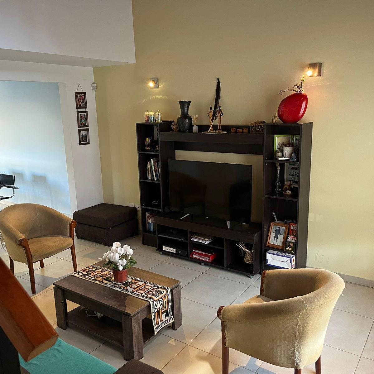 Casa de 4 ambientes en Castelar Norte