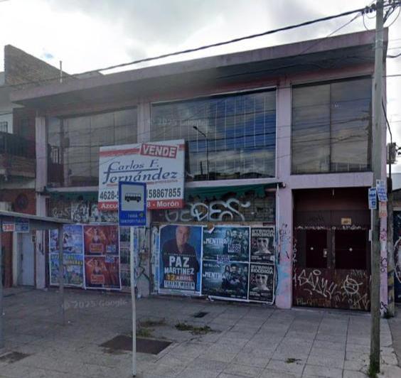 Local en 2 plantas sobre avenida en Morón