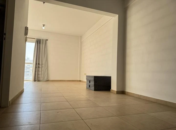 Departamento monoambiente en Morón Sur 5