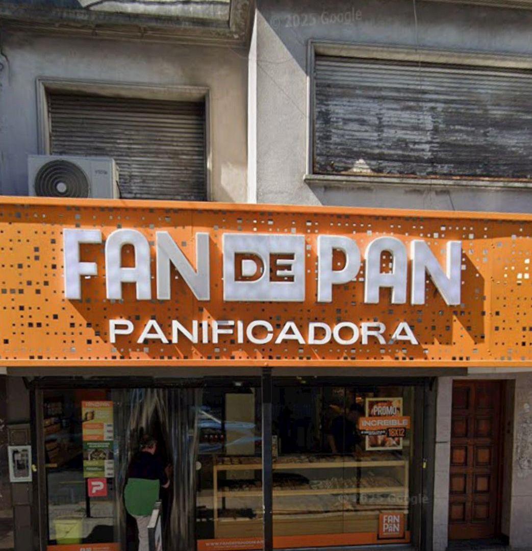 Local comercial en Morón centro, zona universitaria.