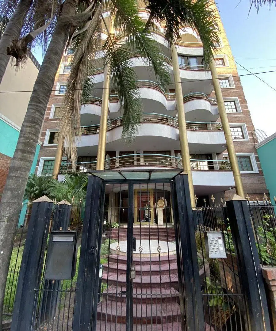 Departamento monoambiente con balcón amplio en Morón Norte 6