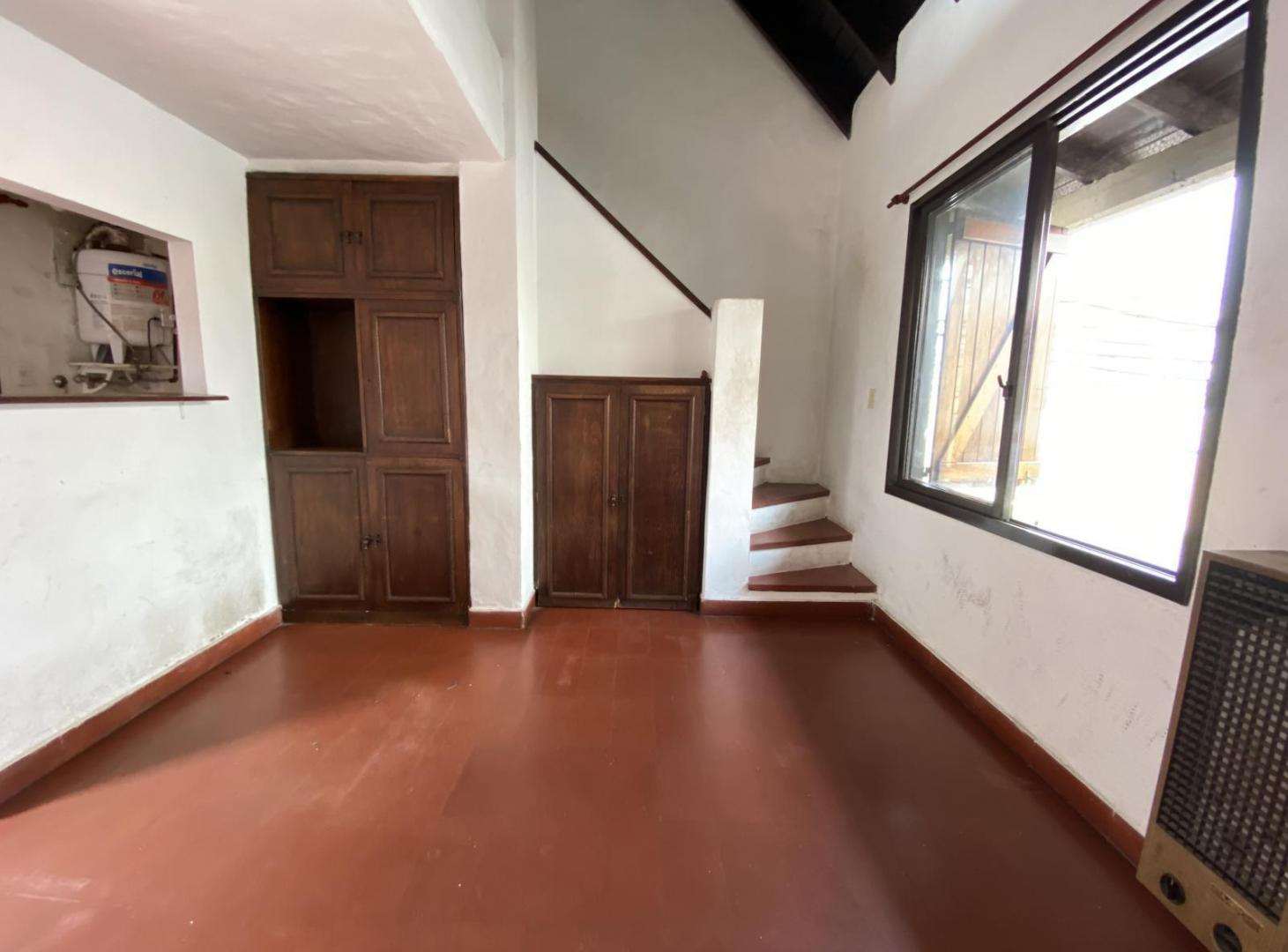 Foto de Departamento 2 ambientes con cochera en Villa Sarmiento a metros de, imagen 1