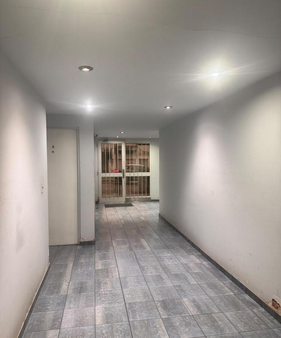 Foto de Departamento de 2 ambientes en Morón centro, imagen 2