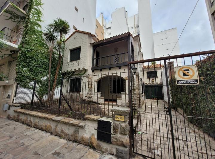 ALQUILER COMERCIAL DE CHALET 6 AMBIENTES 1