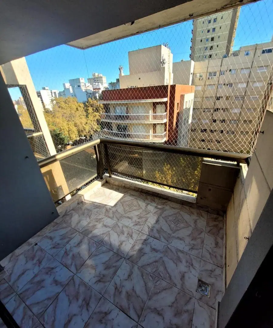 ALQUILER 24 MESES DEPARTAMENTO 2 AMBIENTES CON BALCON 1