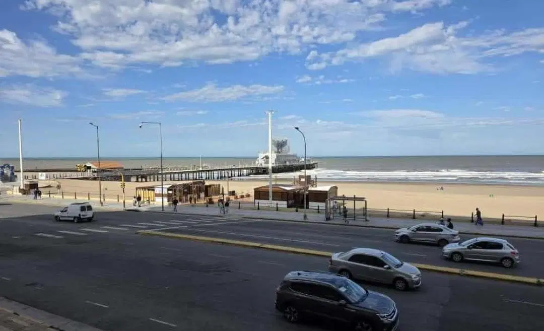 Departamento 2 amb + dependencia en Boulevard Marítimo 1935, Mar del Plata, Argentina. 3