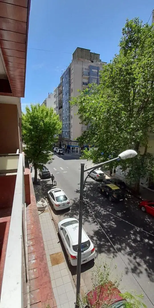 ALQUILER 24 MESES DEPARTAMENTO 2 AMBIENTES A LA CALLE 4