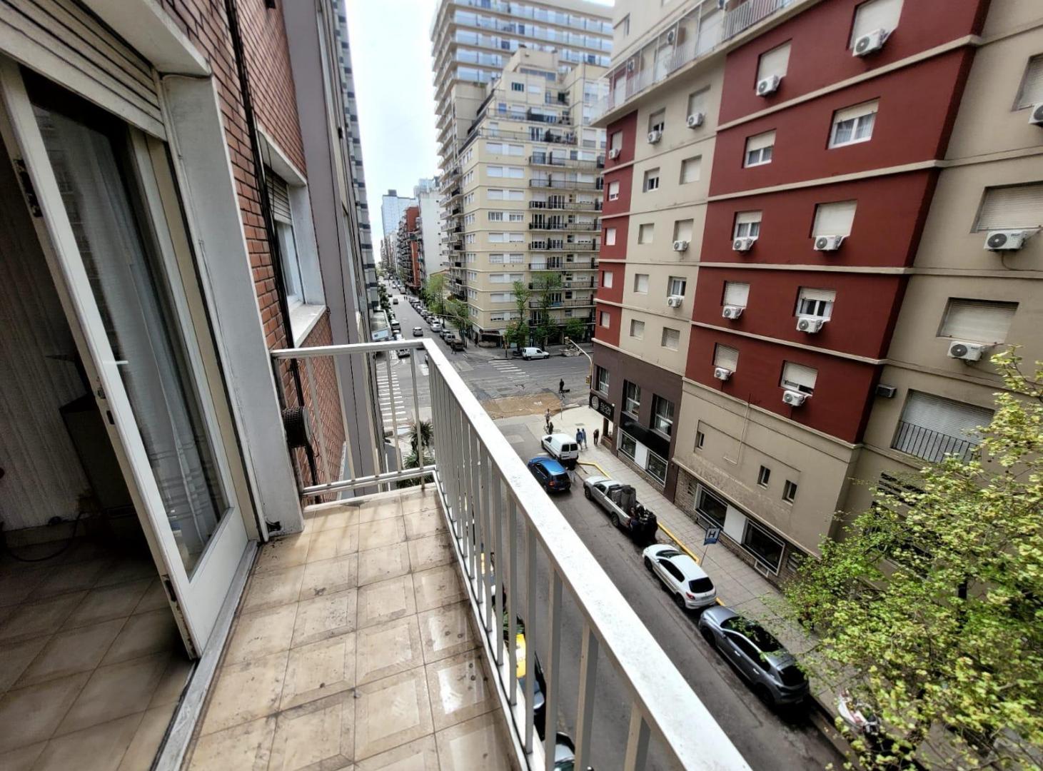 Foto de VENTA DEPARTAMENTO 2 AMBIENTES A LA CALLE CON DEPENDENCIA, imagen 5