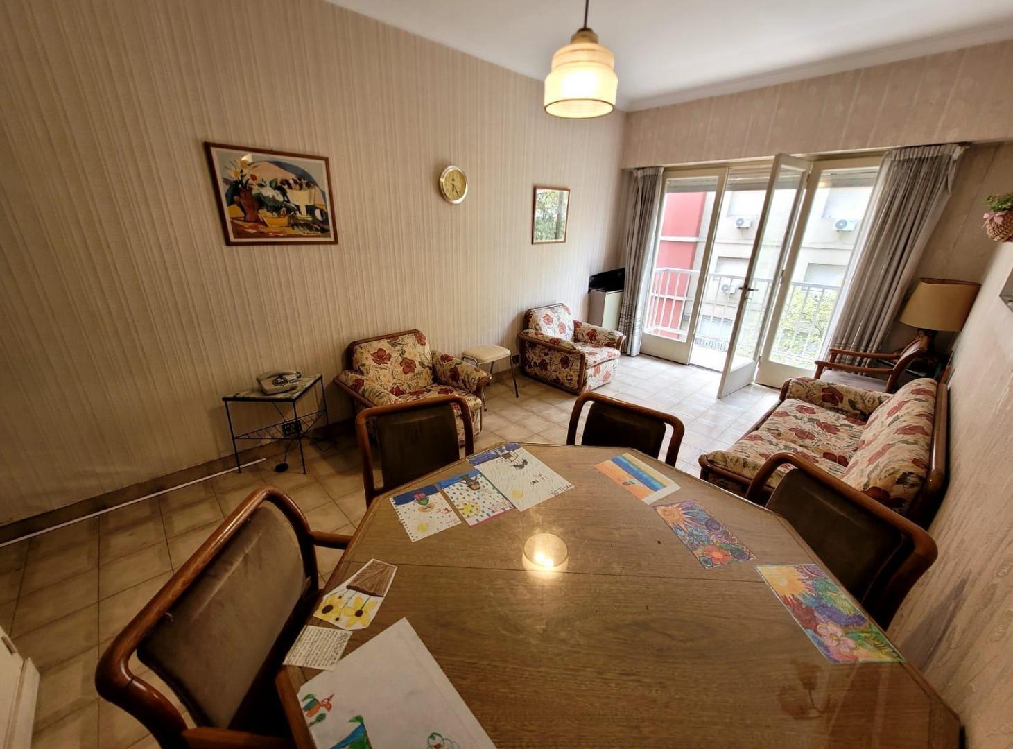 Foto de VENTA DEPARTAMENTO 2 AMBIENTES A LA CALLE CON DEPENDENCIA, imagen 4