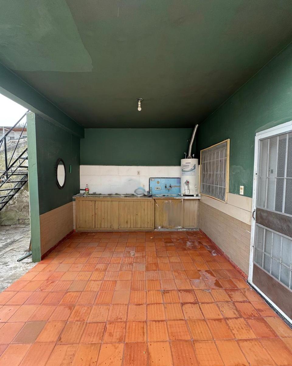 Casa en Venta de 4 Ambientes en Berazategui 2