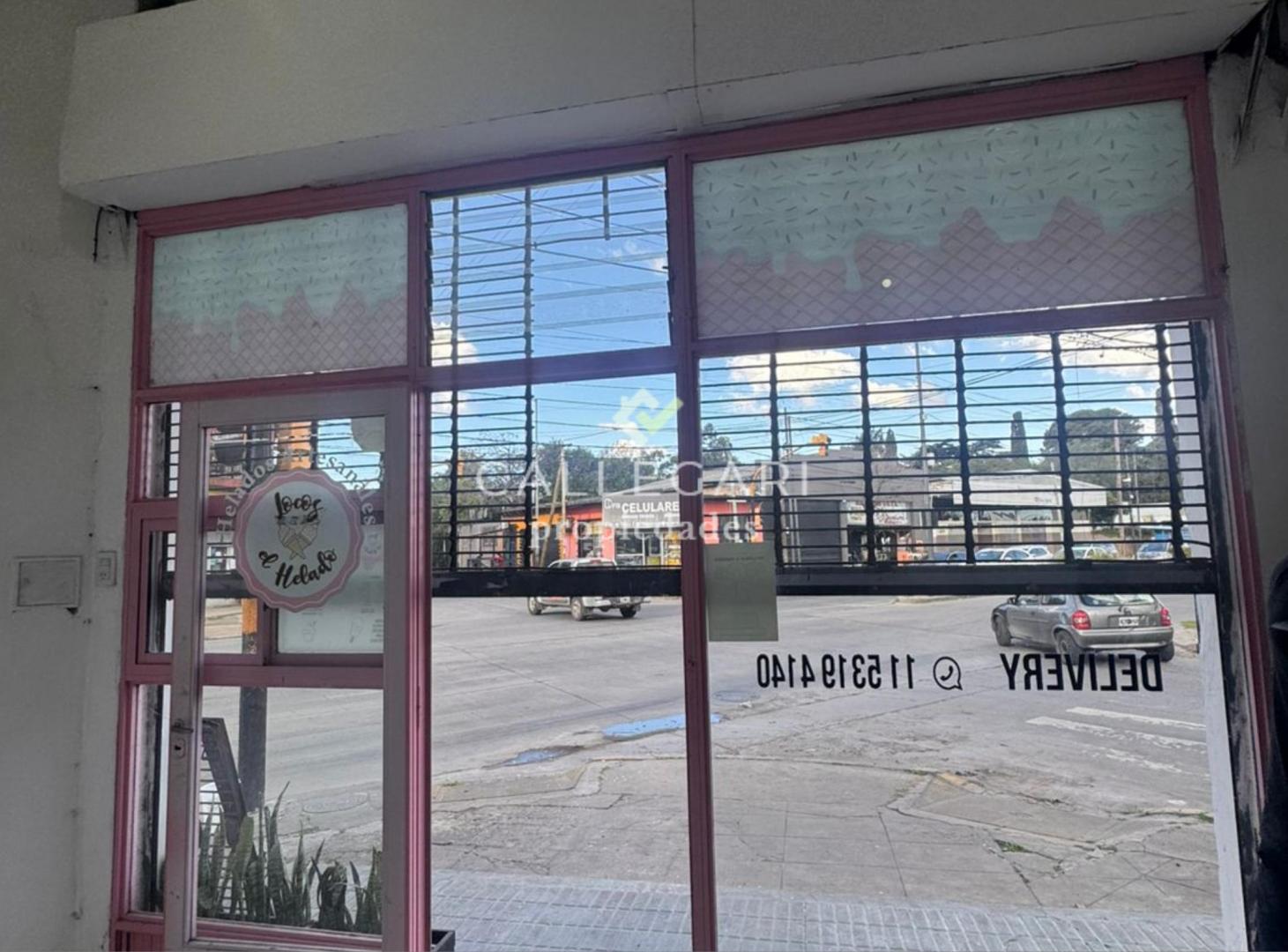 Foto de Local en alquiler sobre Av. Mitre - Berazategui, imagen 5