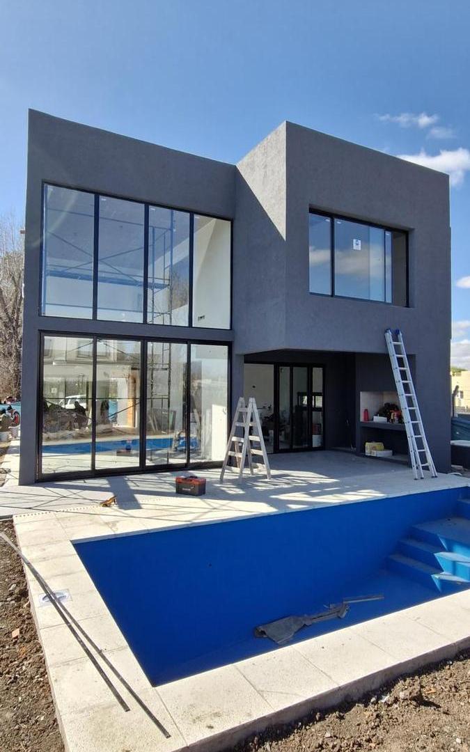 Casa en San Ramon, Pilar del este.