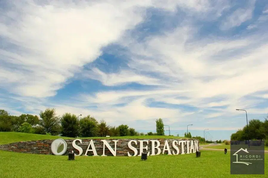 Casa a construir en venta Barrio San Sebastián Área 13 8