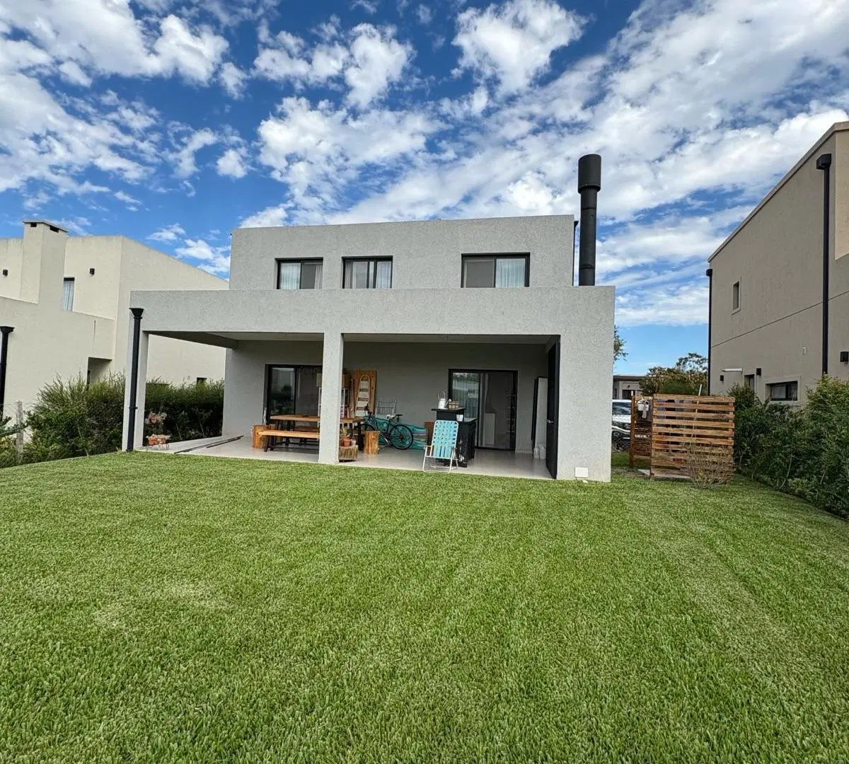 Casa - Santa Elena 3