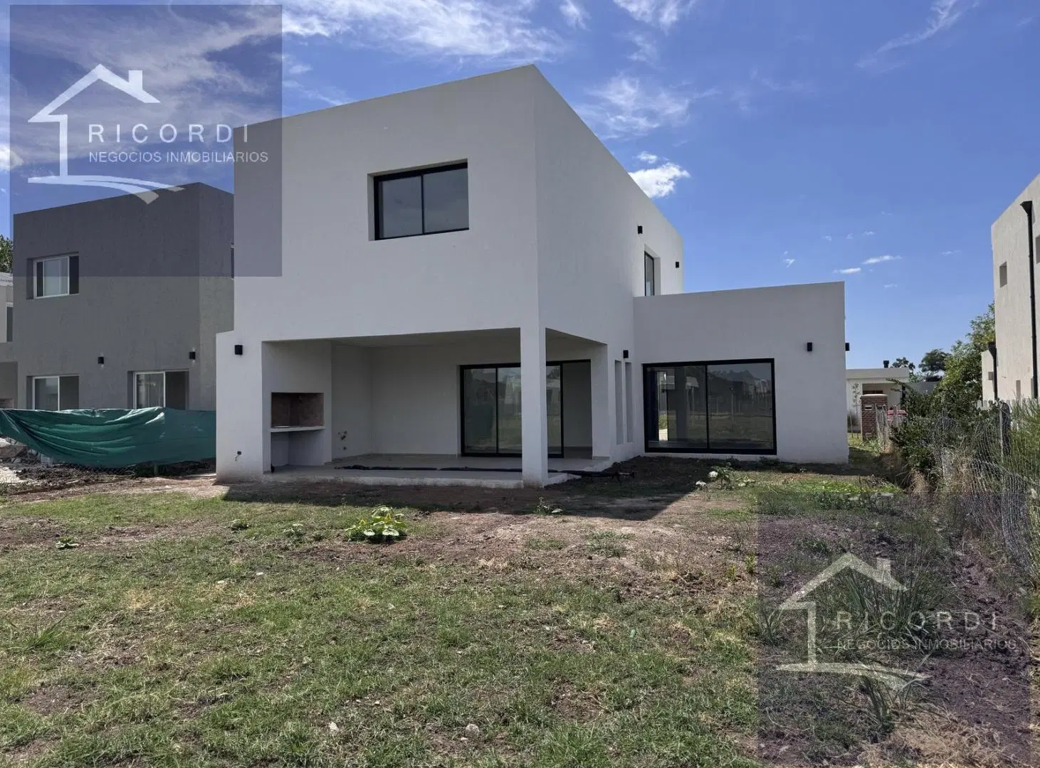 Casa 4 ambientes en Santa Lucia, Pilar del este. 2