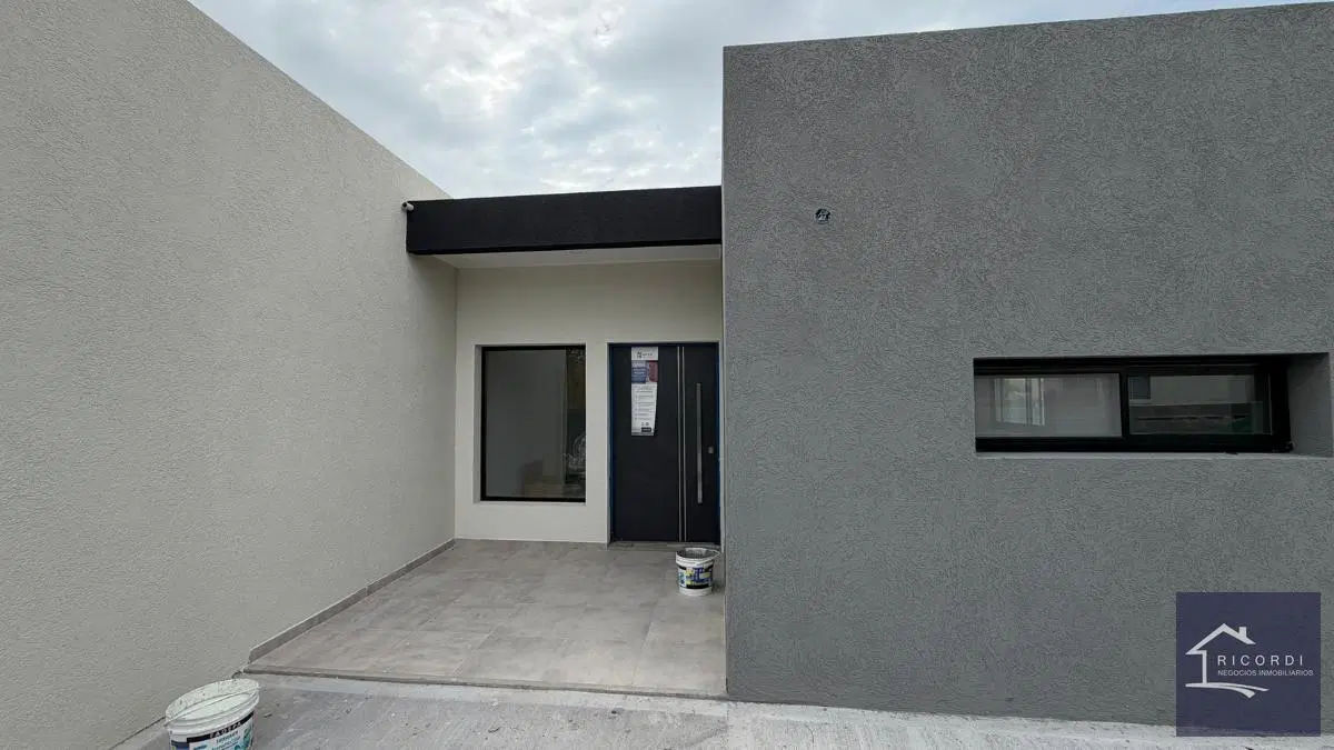 Casa en venta en Barrio Privado San Ramon, Pilar del Este al 1000 3