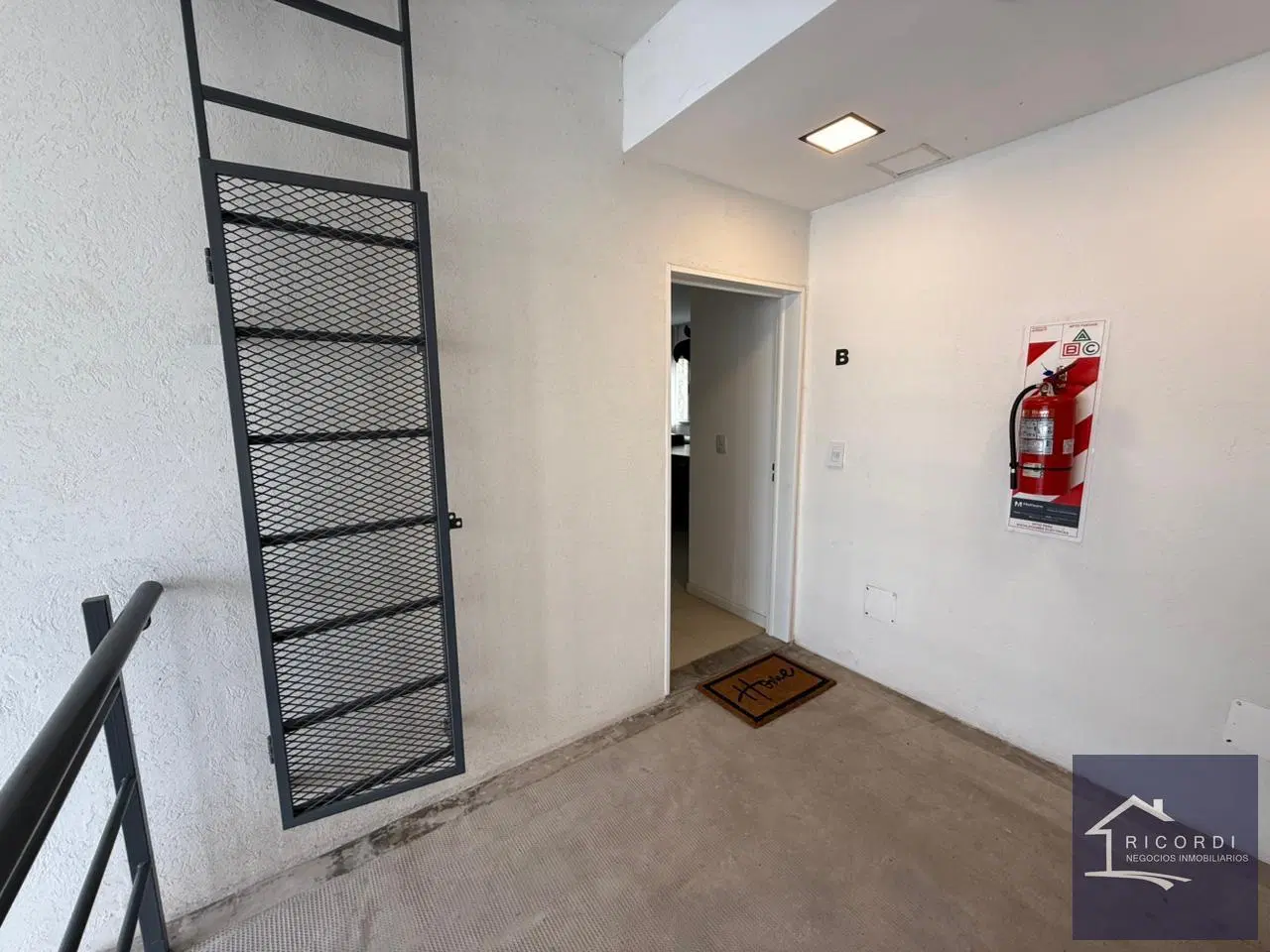 Departamento en VENTA 4 Ambientes vista Laguna 3