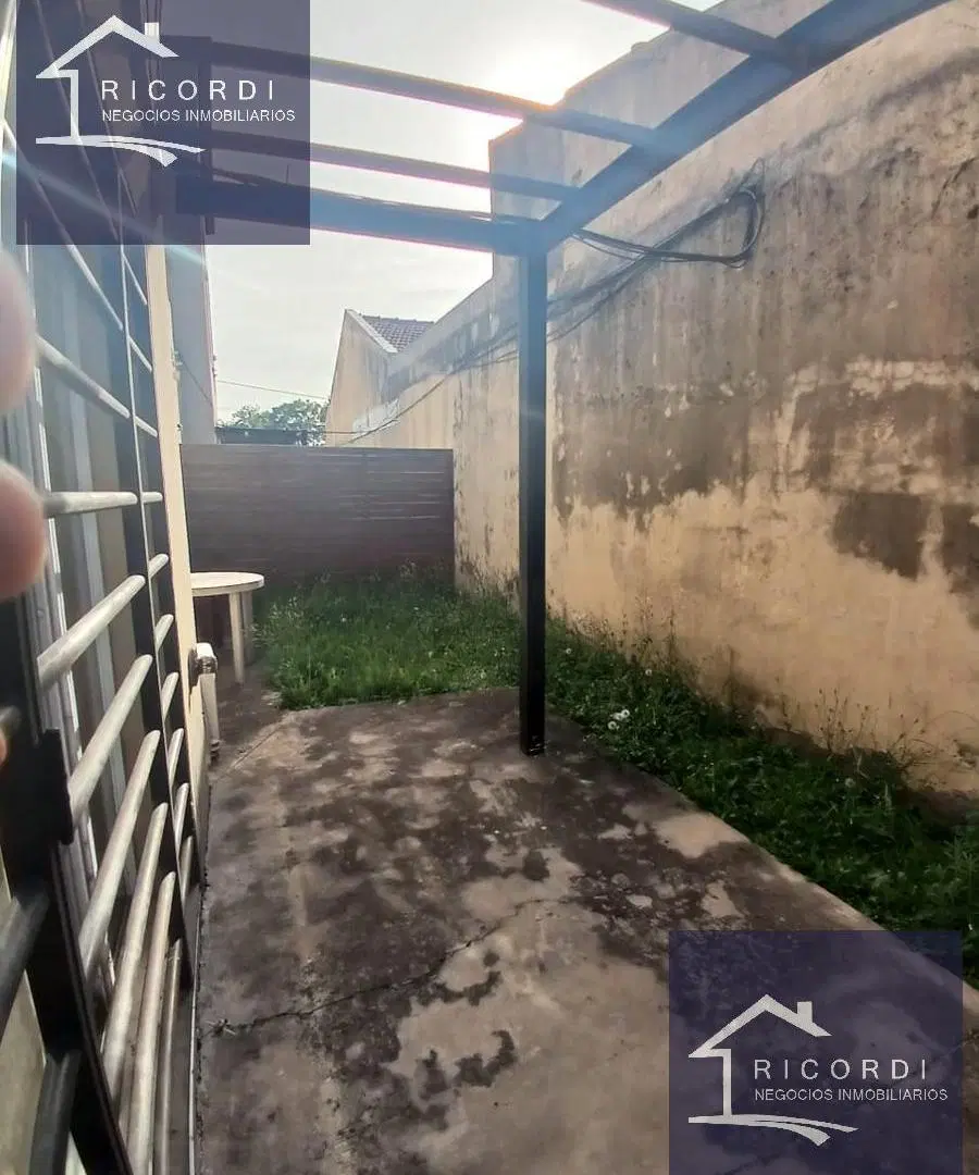 VENTA DEPARTAMENTO 2 AMBIENTES CON COCHERA EN PILAR 2