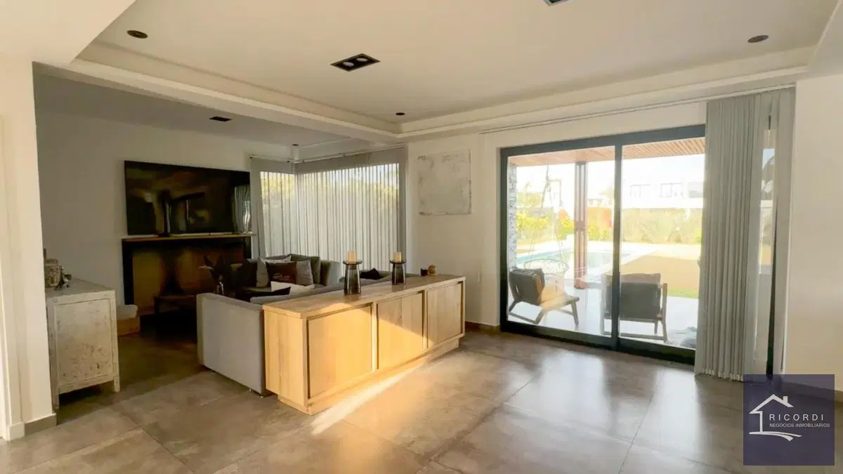 Venta - Altos de Campo Grande - Pilar 4