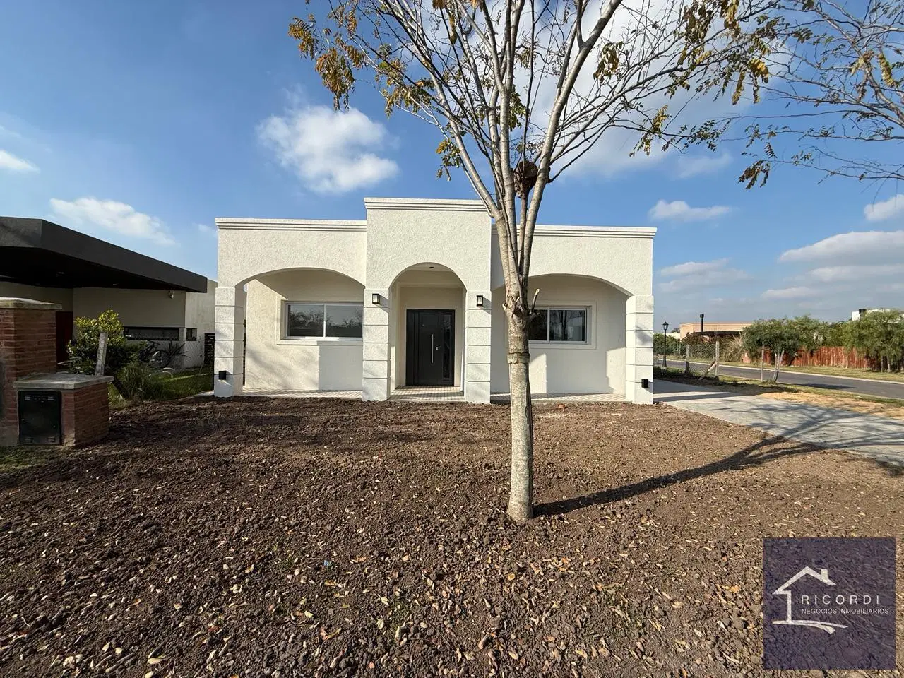 Casa VENTA 5 amb San Ramón frente a laguna 5