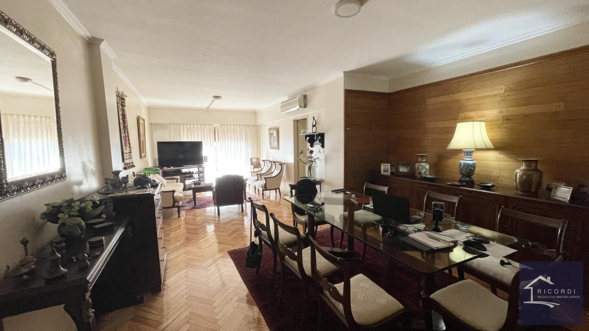 Departamento en venta en Rodriguez Peña, Recoleta
