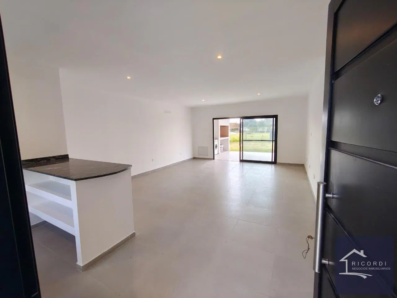 Casa VENTA 4 Amb San Ramon, Pilar del Este Oportunidad 2