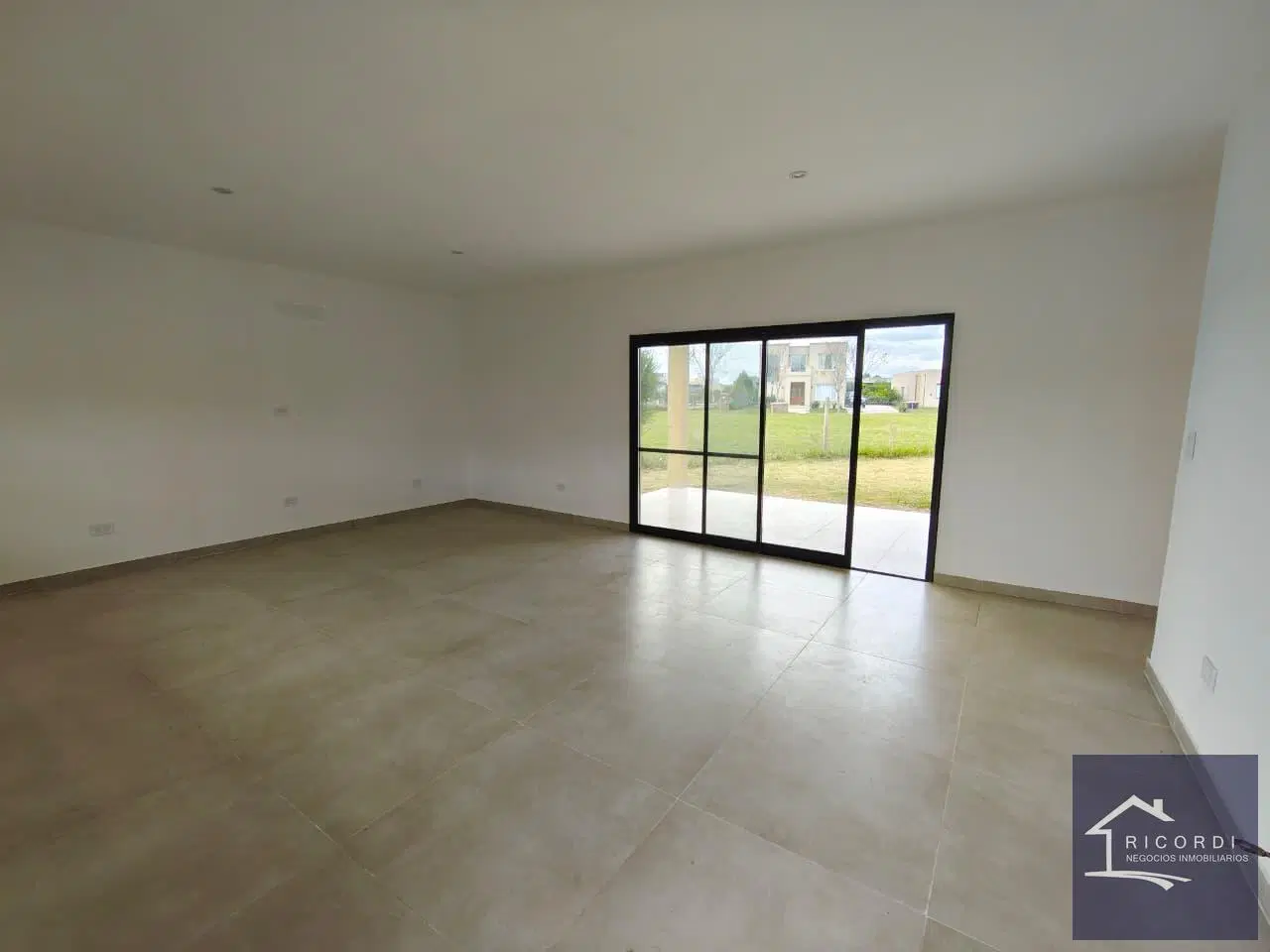 Casa VENTA 4 Amb San Ramon Pilar de Este 5