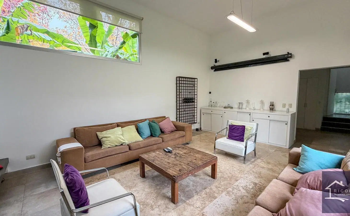 Venta - Hermosa Casa en Campo Grande - Pilar 5