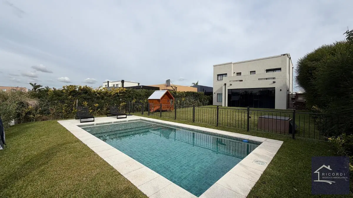 Barrio Privado Santa Elena, Pilar del Este. al 1000 2