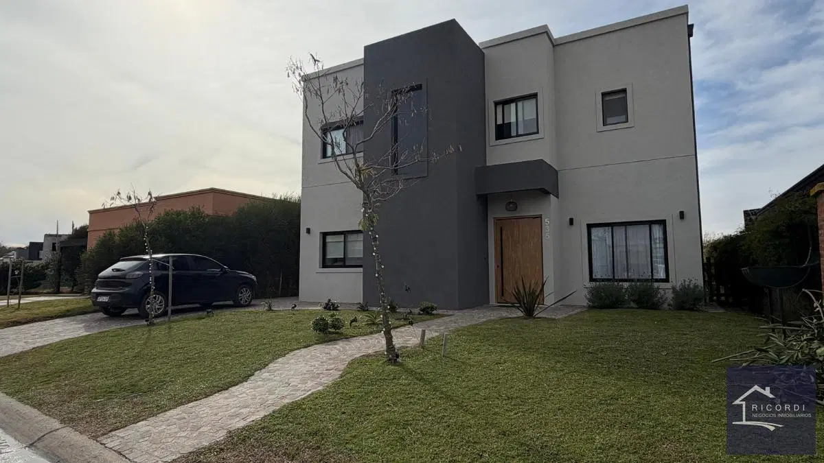 Barrio Privado Santa Elena, Pilar del Este. al 1000 3