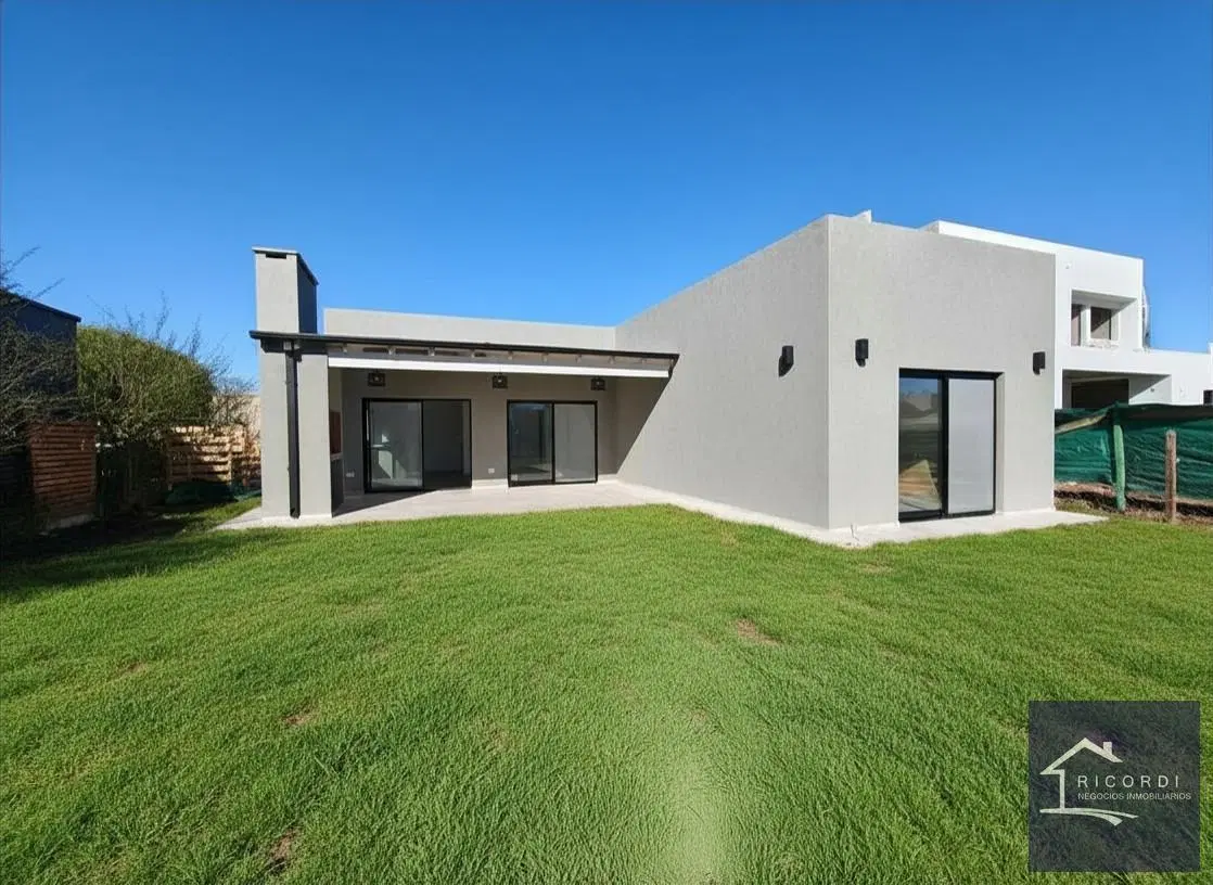 Casa VENTA 4 Amb. en San Ramon a Estrenar 3