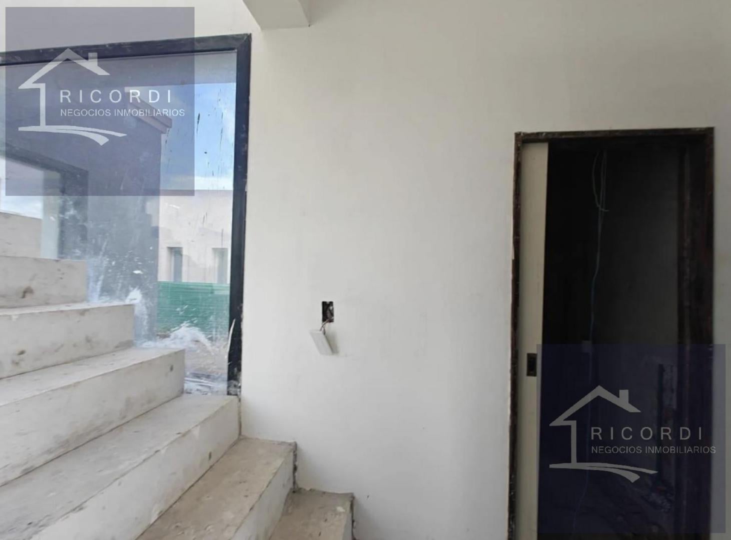 Casa en venta en Barrio Privado Santa Elena, Pilar del Este