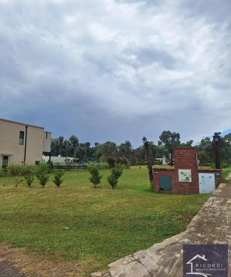 Terreno en Casuarinas Del Pilar 5
